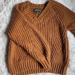 American Eagle Burnt Orange Sweater - Size Large (fits smaller oversized)